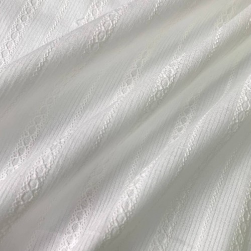 Батист белый Мерешко с ромбами размер отреза 50:140 см