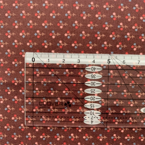 Хлопок принт веточки на шоколадном фоне Moda fabrics 10:110 см